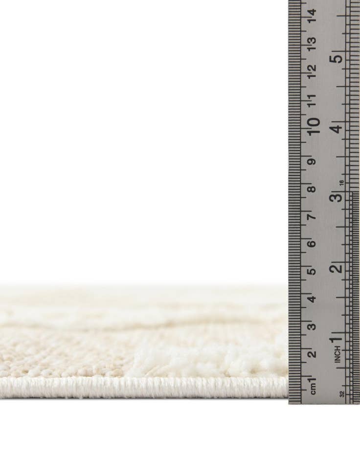 Detail image of 5' 3 x 5' 3 Boho Round Rug