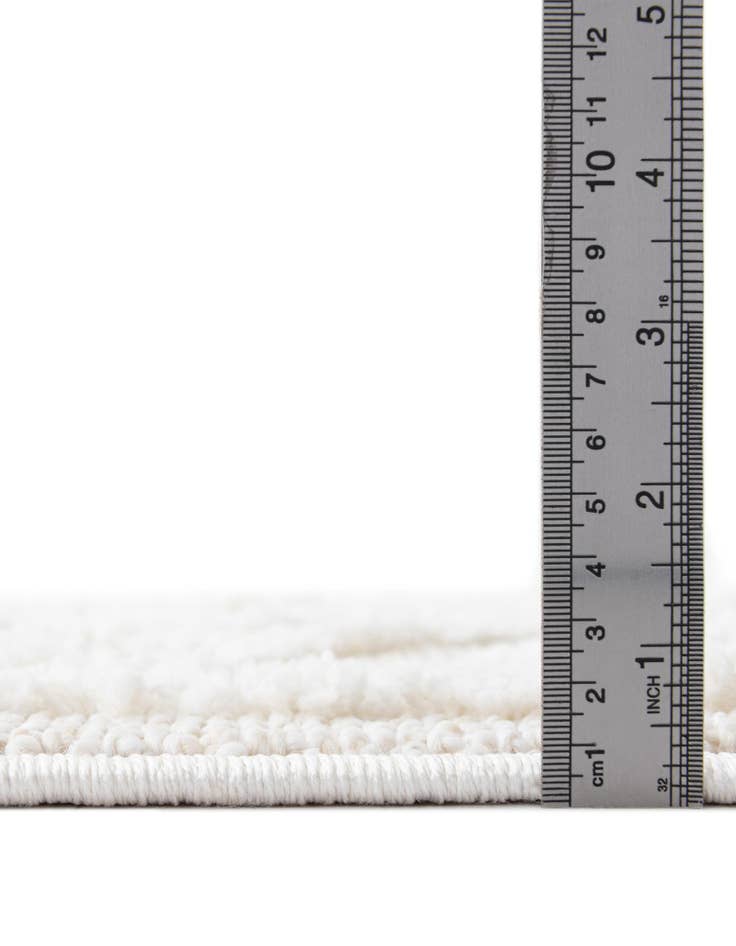 Detail image of 6' x 6' Boho Round Rug