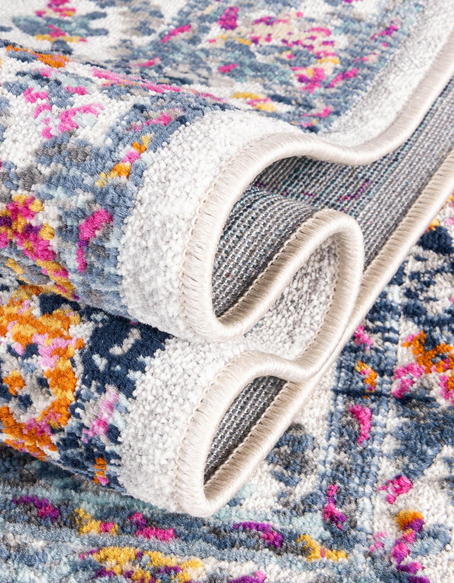 3' 7 x 3' 7 Budapest Round Rug
