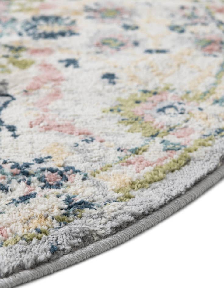Detail image of 4' 1 x 4' 1 Charleston Round Rug