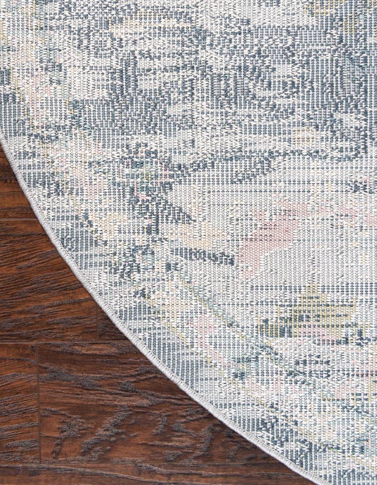 Detail image of 4' 1 x 4' 1 Charleston Round Rug