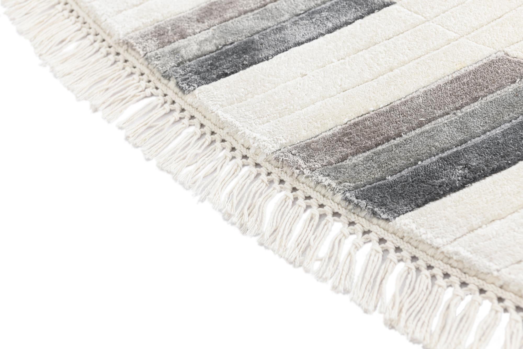 6' 5 x 6' 5 Hand Knotted Darya Wool Round Rug