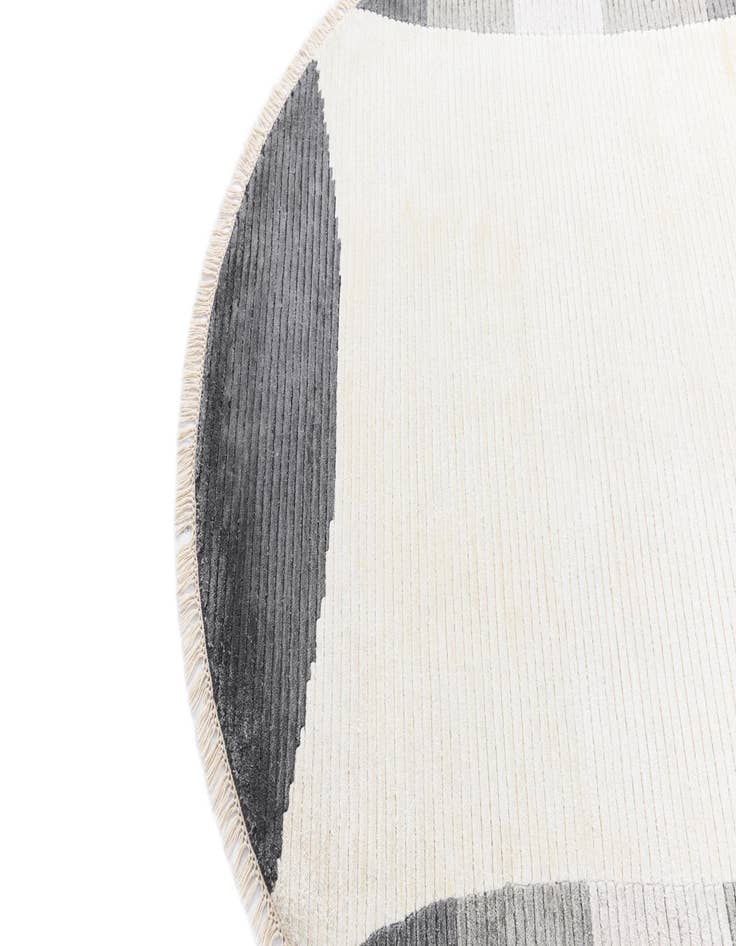 Detail image of 5' 5 x 5' 5  Hand Knotted Darya Wool Round Rug