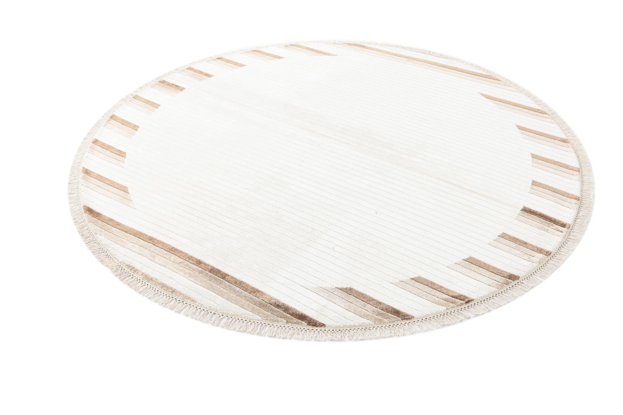 6' 7 x 6' 7 Hand Knotted Darya Wool Round Rug