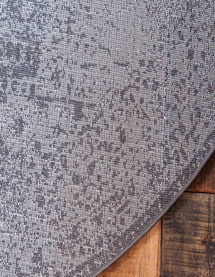 Detail image of 3' x 3' Dover Round Rug