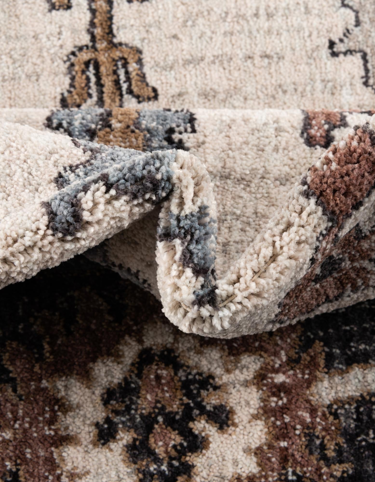 3' 3 x 3' 3 Eco Traditional Round Rug