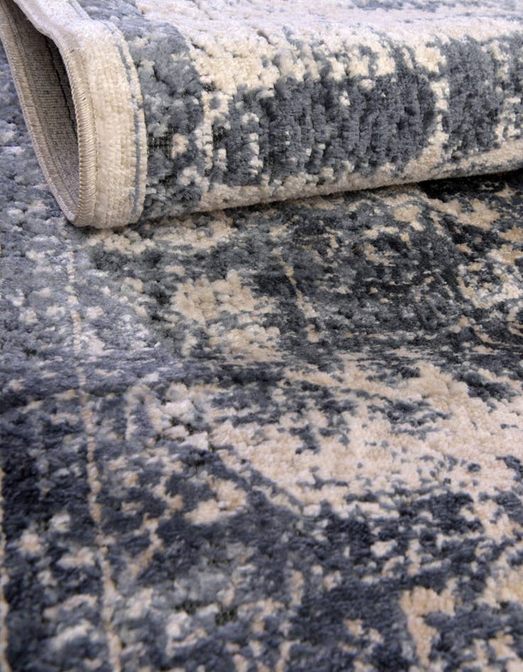 Detail image of 4' x 4' Eliza Round Rug