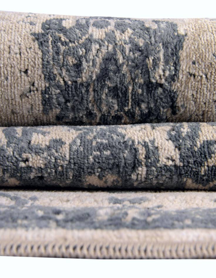 Detail image of 4' x 4' Eliza Round Rug