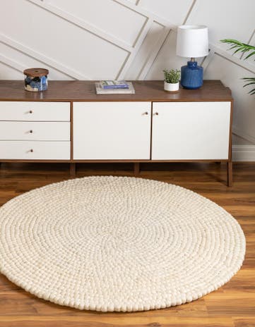 Ivory Hand Woven Felt Ball Wool Round Rug