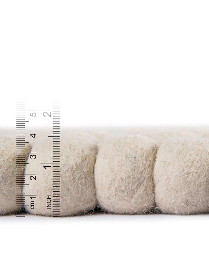 3' 3 x 3' 3 Felt Ball Wool Round Rug