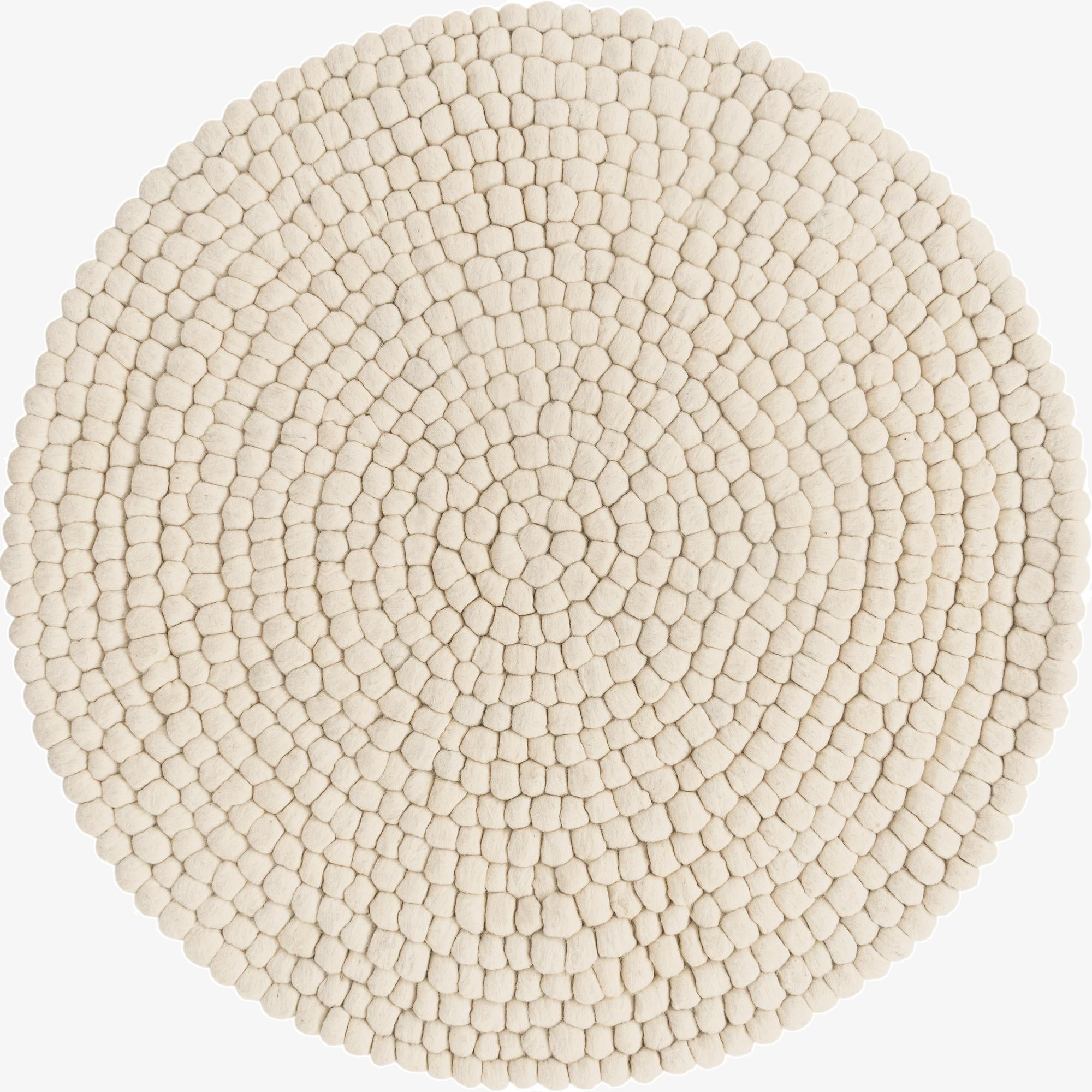 3' 3 x 3' 3 Felt Ball Wool Round Rug