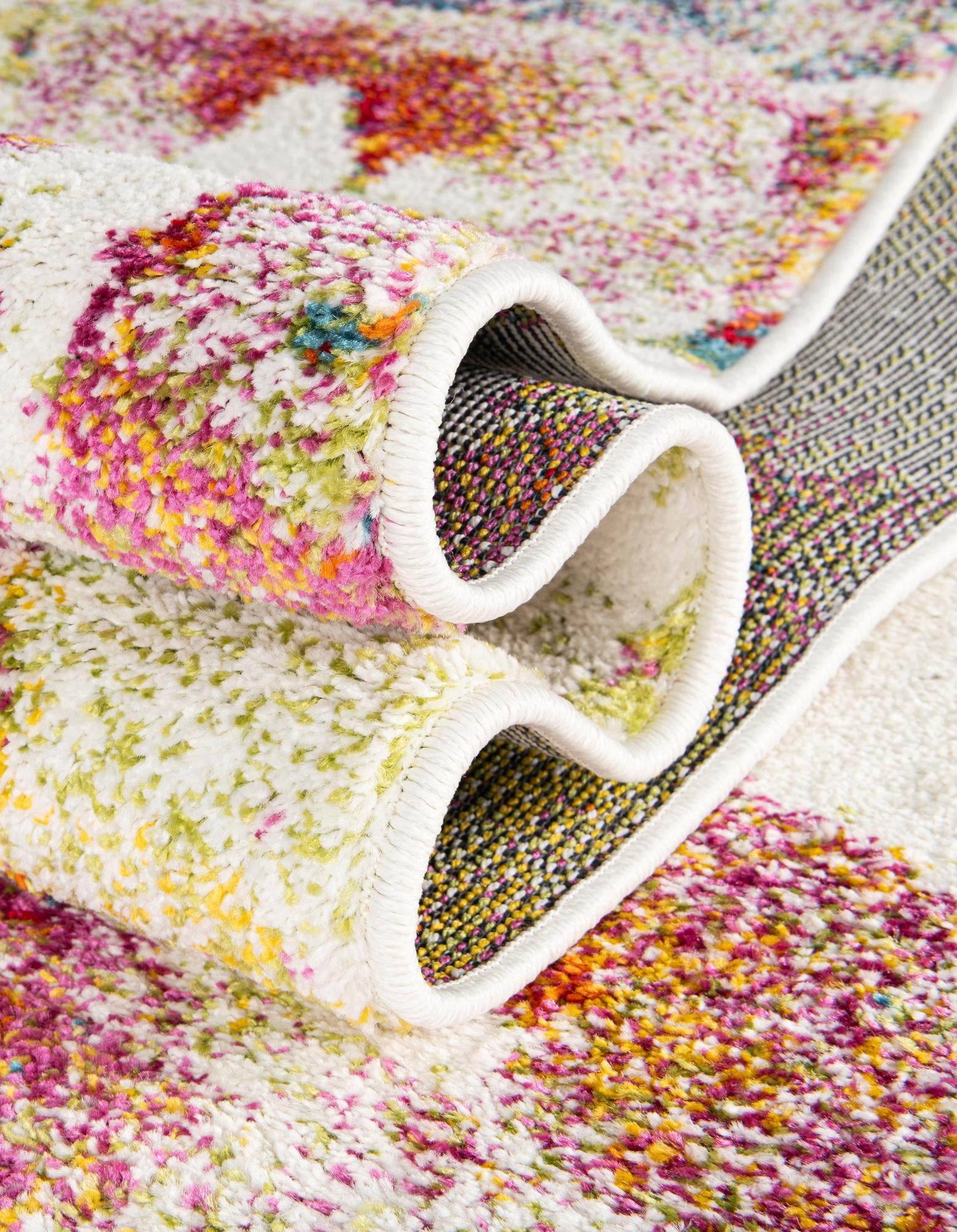 3' 3 x 3' 3 Florence Round Rug