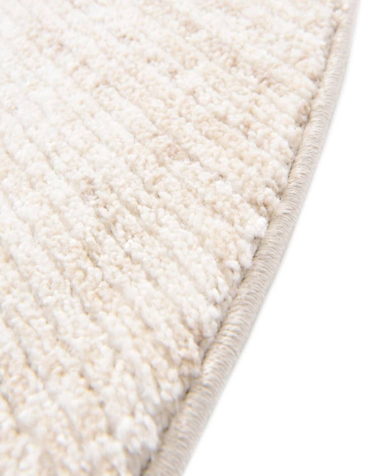 Detail image of 7' 10 x 7' 10 Gemstone Round Rug