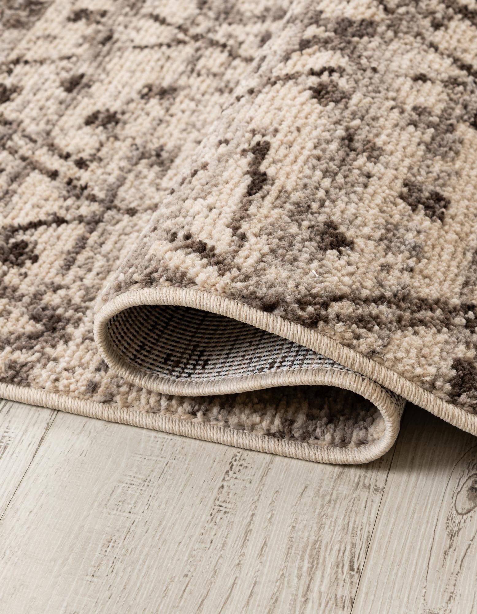 5' x 5' Grand Tradition Round Rug