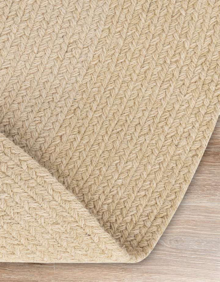 3' 1 x 3' 1 Handmade Hand Braided Wool Round Rug
