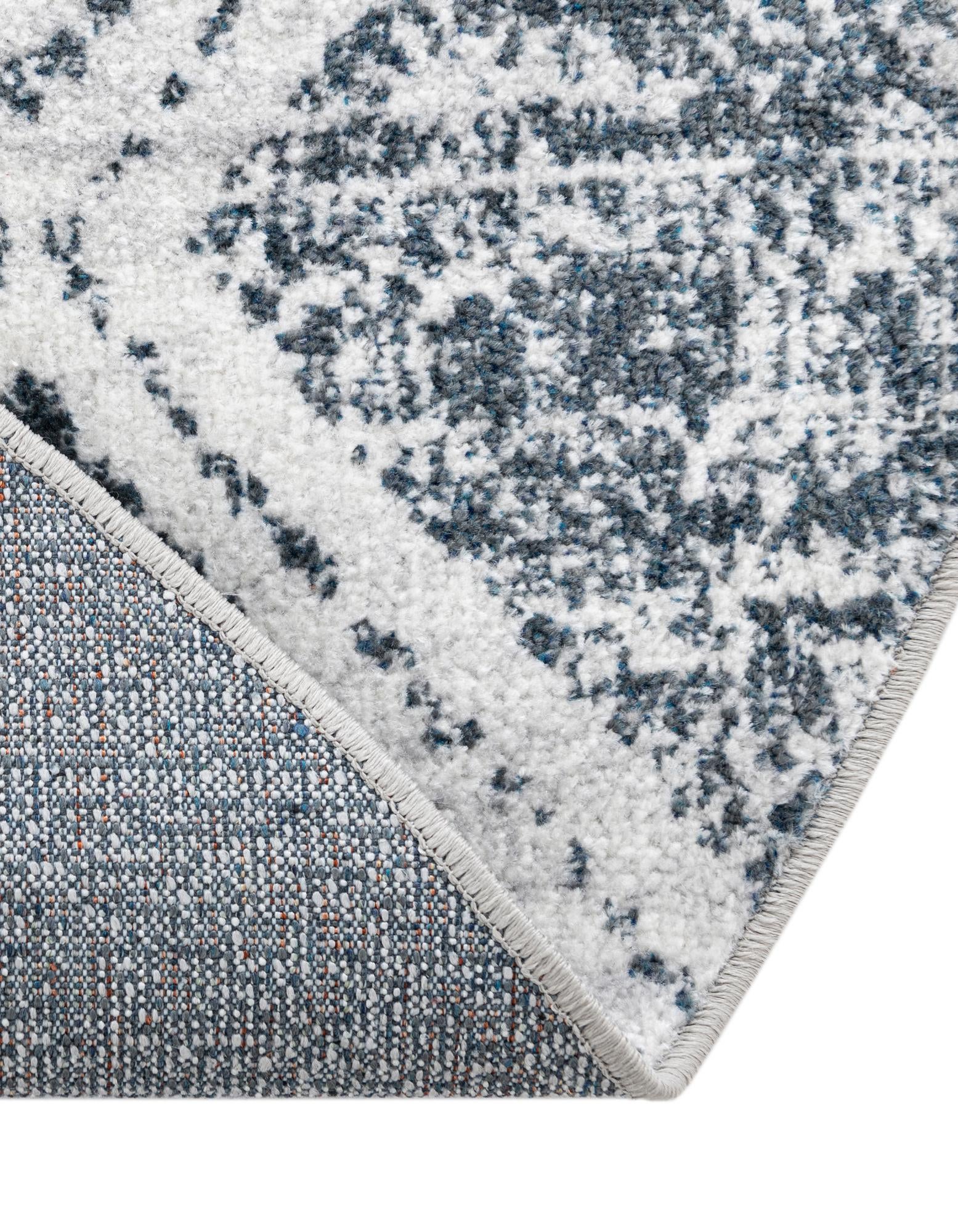 5' 3 x 5' 3 Kamala Washable Round Rug