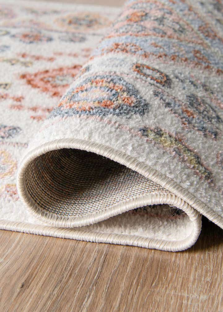 7' 10 x 7' 10 Kamala Washable Round Rug