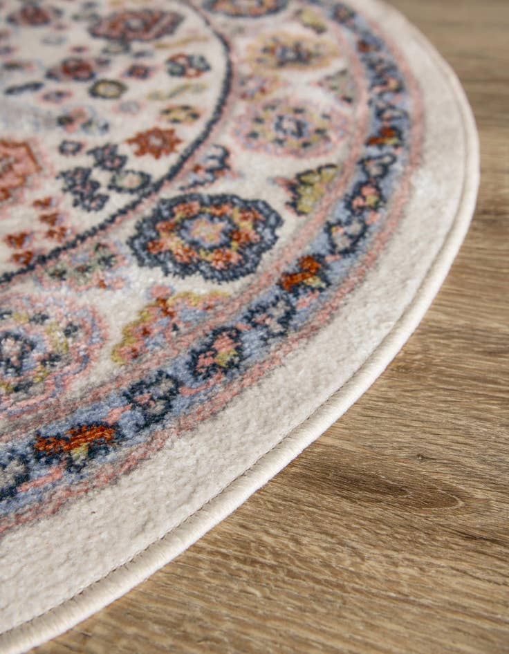 Detail image of 7' 10 x 7' 10 Kamala Washable Round Rug