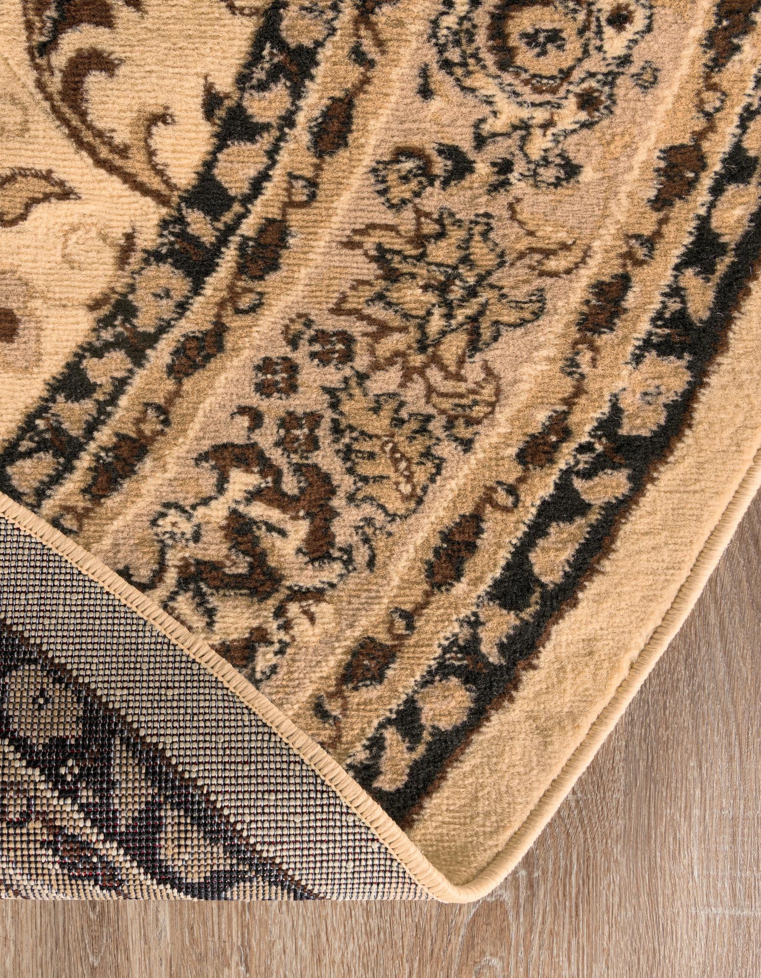 5' 3 x 5' 3 Kashan Design Round Rug