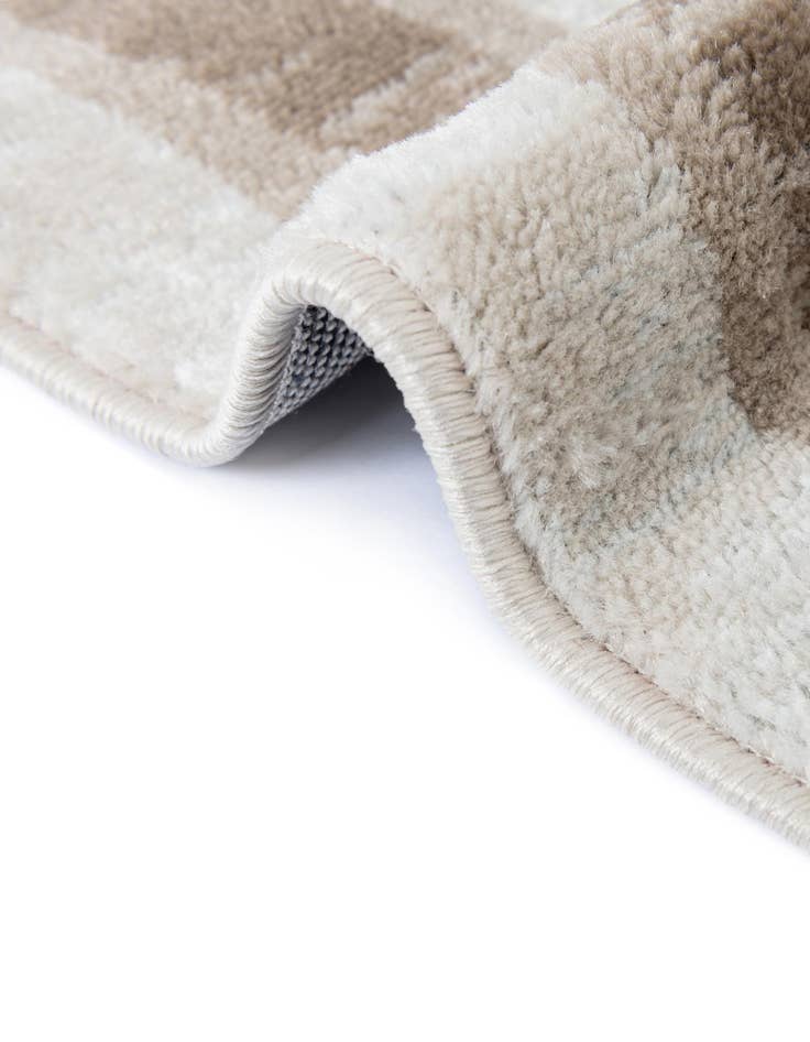 Detail image of 3' 1 x 3' 1 Laguna Round Rug