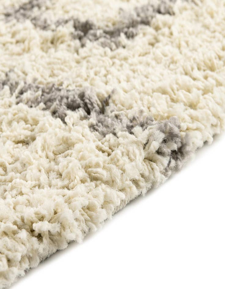 Detail image of 10' x 10' Lattice Shag Round Rug