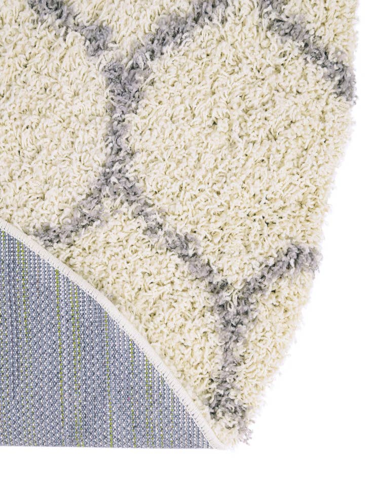 Detail image of 5' 3 x 5' 3 Lattice Shag Round Rug