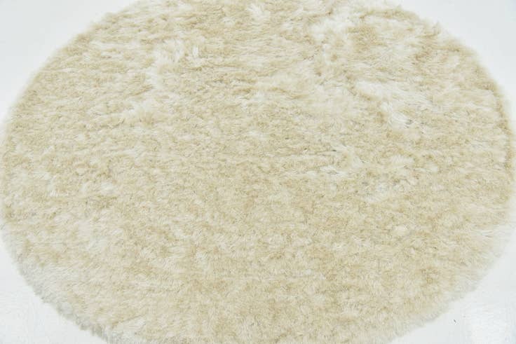 Detail image of 7' x 7' Luxe Solid Shag Round Rug