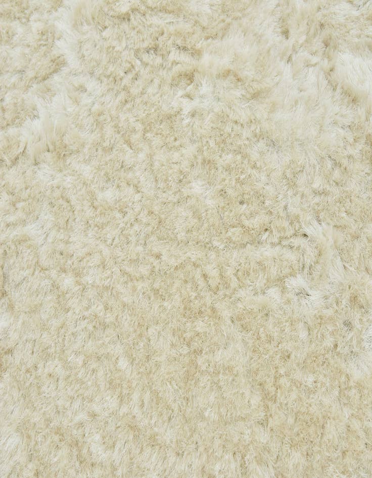 Detail image of 7' x 7' Luxury Solid Shag Round Rug