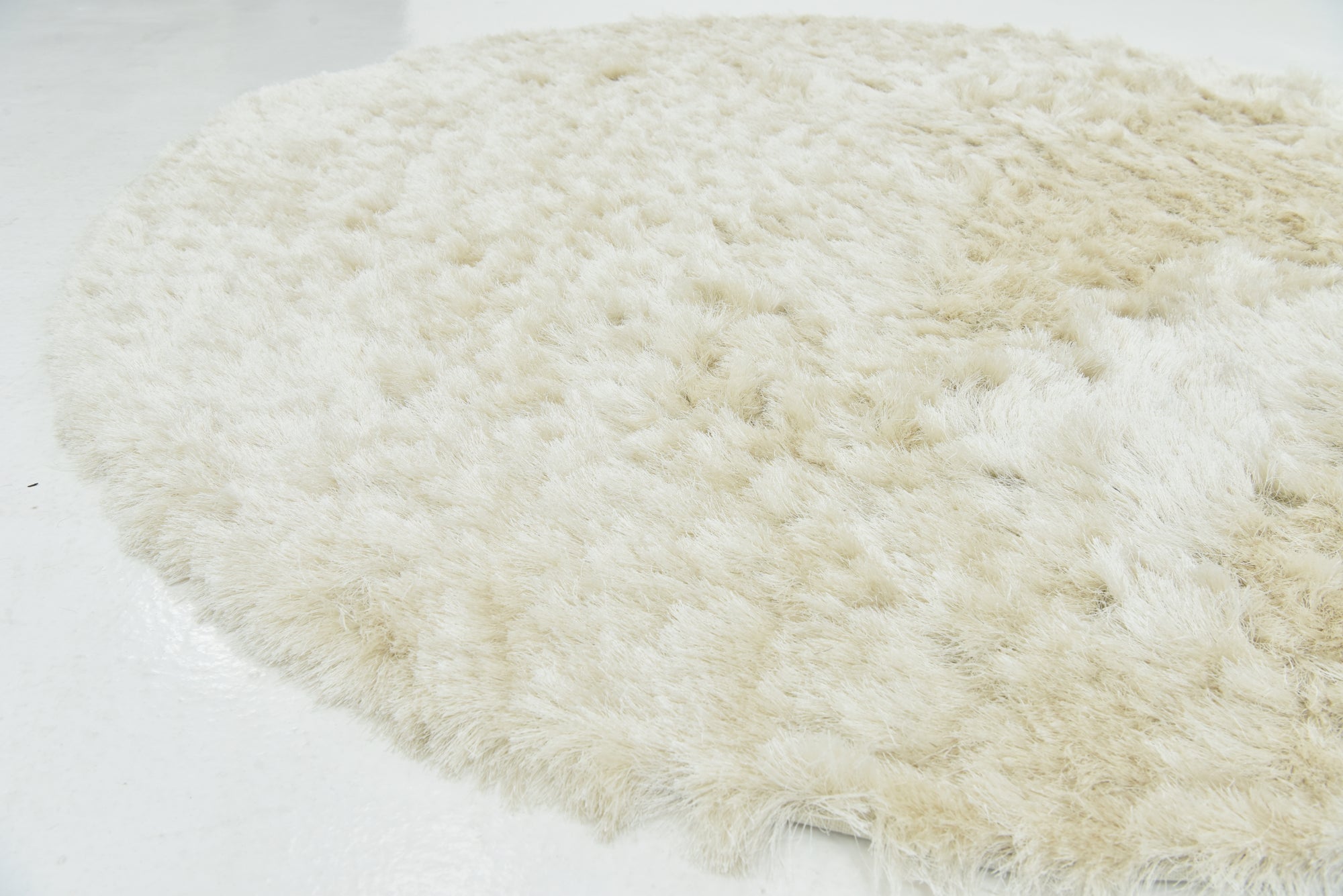 7' x 7' Luxury Solid Shag Round Rug