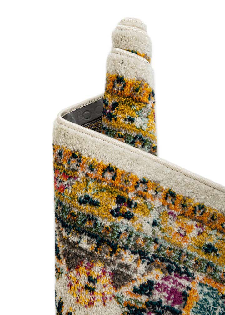 5' 3 x 5' 3 Madeline Round Rug