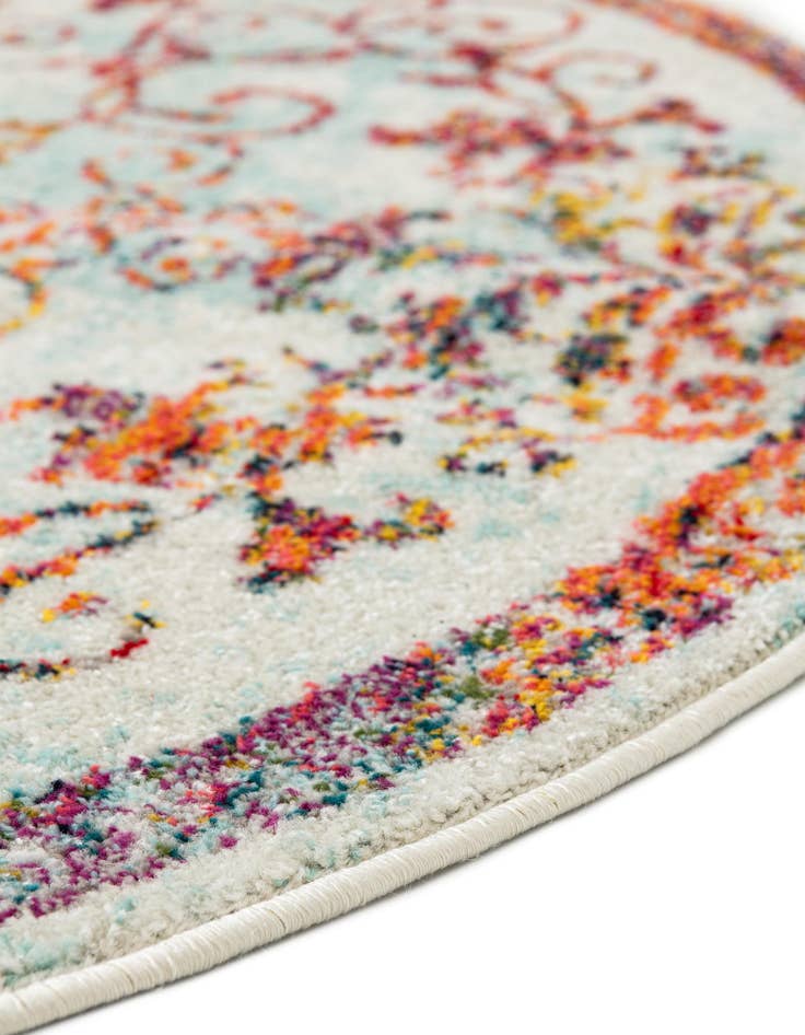 Detail image of 5' 3 x 5' 3 Madeline Round Rug
