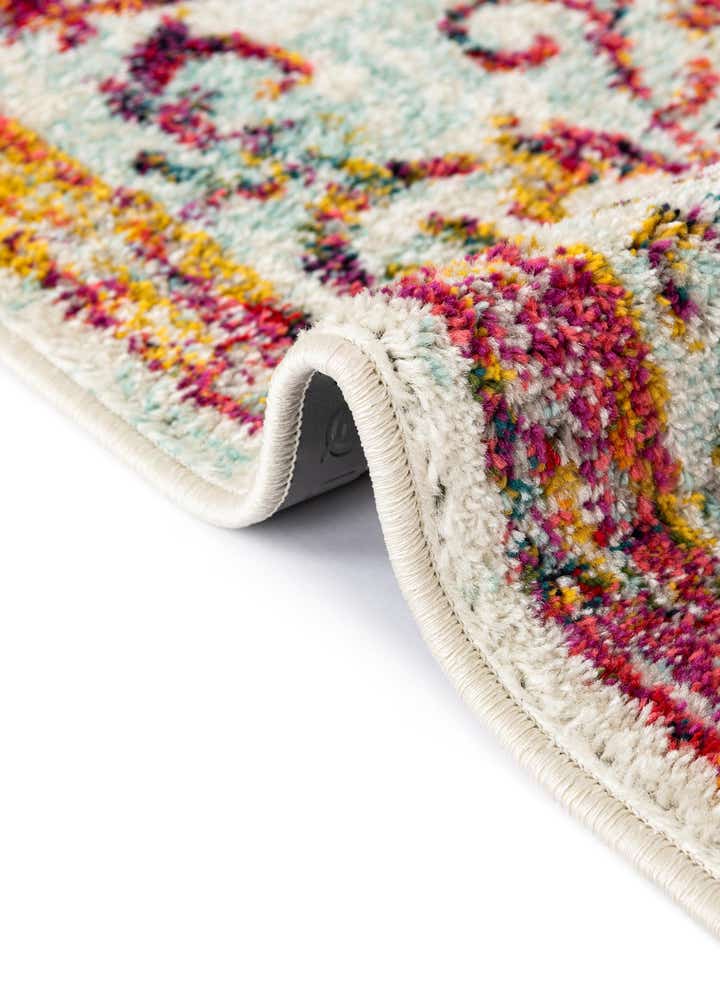 5' 3 x 5' 3 Madeline Round Rug