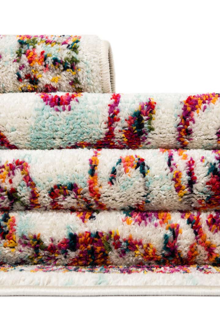 5' 3 x 5' 3 Madeline Round Rug