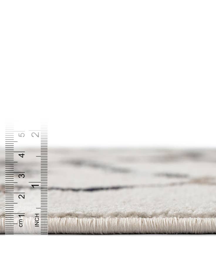 Detail image of 10' x 10' Madeline Round Rug