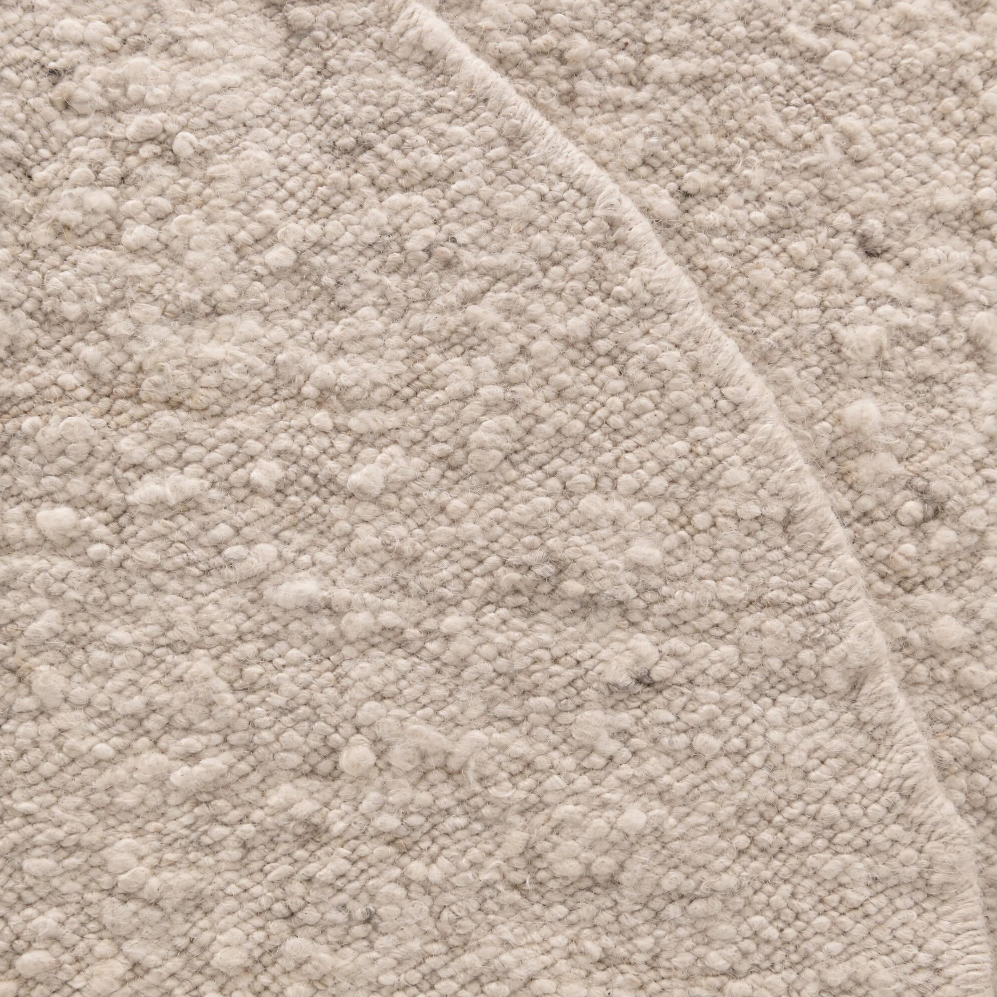 Detail image 12 of 12: 4' 10 x 5' 1 Hand Knotted Moroccan Wool Round Rug