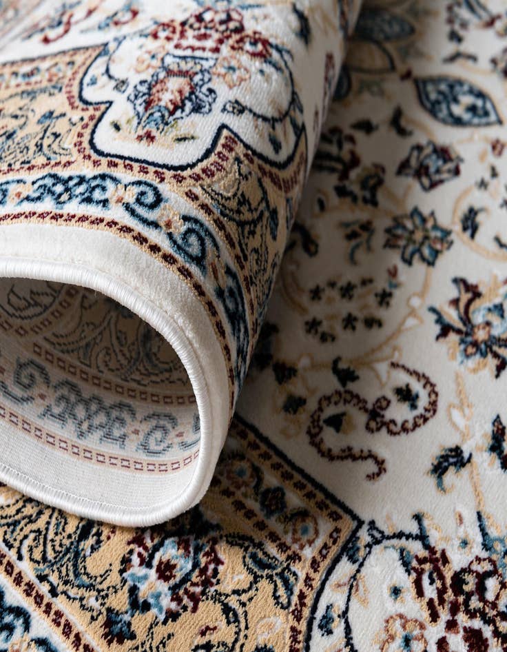 Detail image of 5' x 5' Nain Design Round Rug