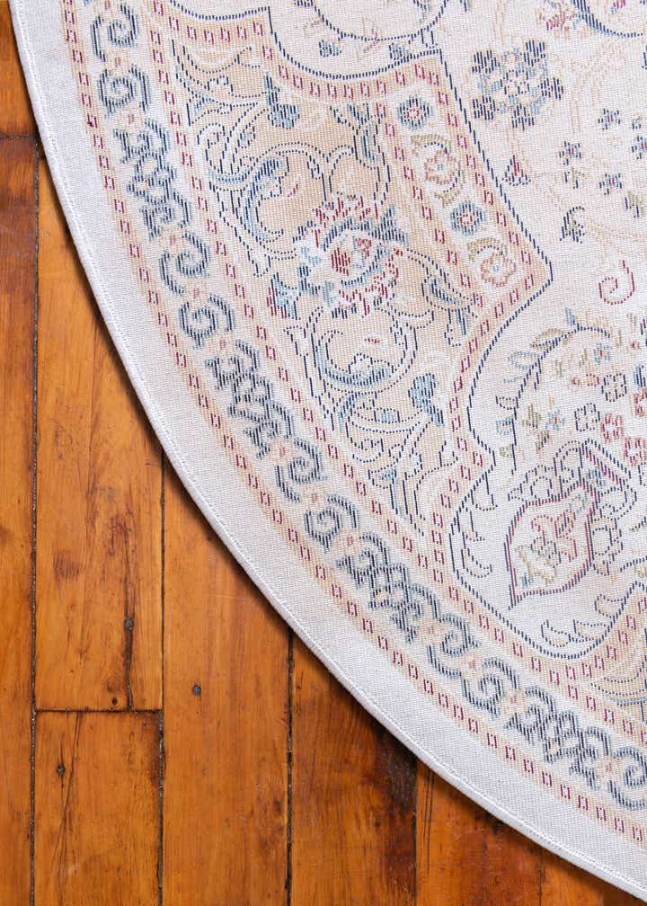 5' x 5' Nain Design Round Rug