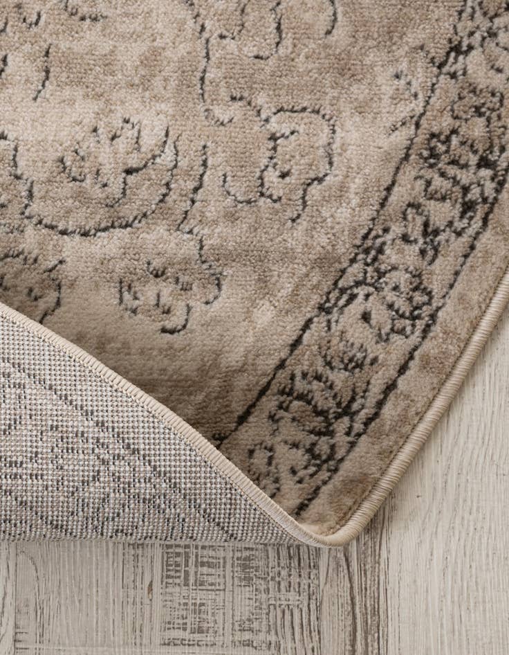 Detail image of 4' x 4' Oregon Round Rug