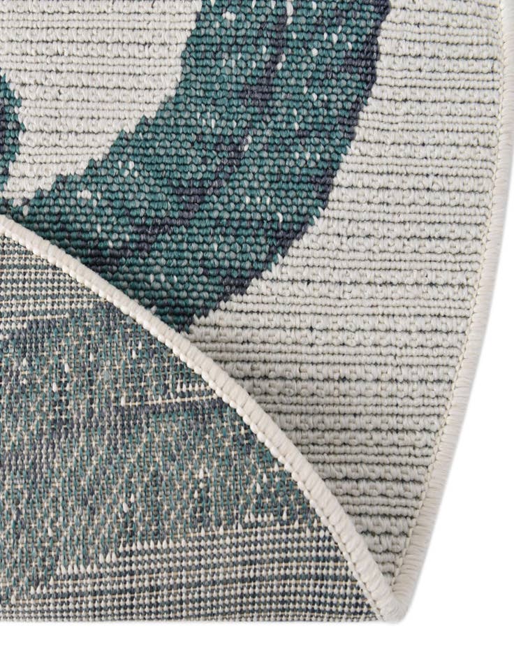 Detail image of 4' x 4' Easy-Clean Coastal Indoor / Outdoor Round Rug