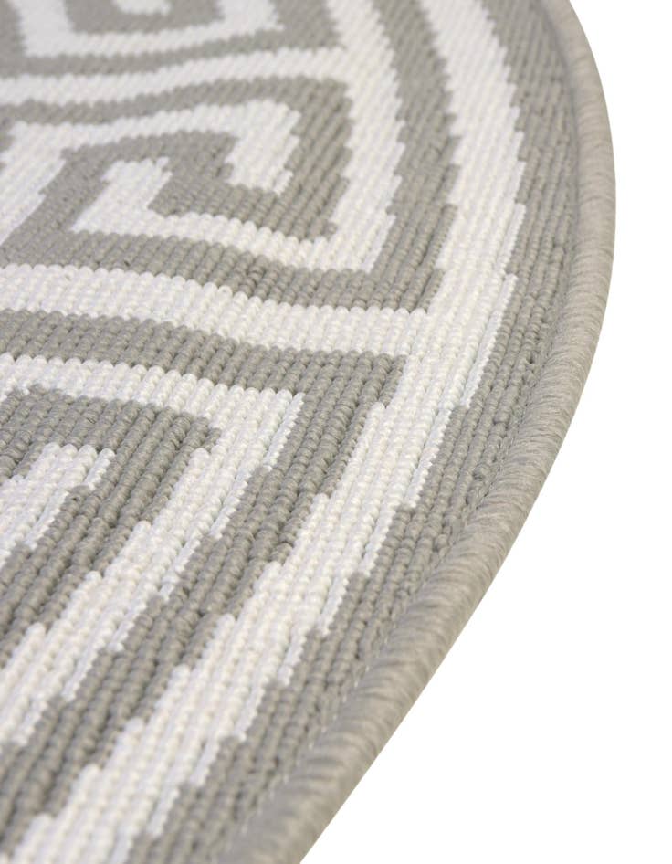 Detail image of 4' x 4' Easy-Clean Coastal Indoor / Outdoor Round Rug