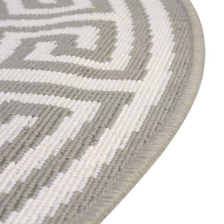 7' x 7' Easy-Clean Coastal Indoor / Outdoor Round Rug
