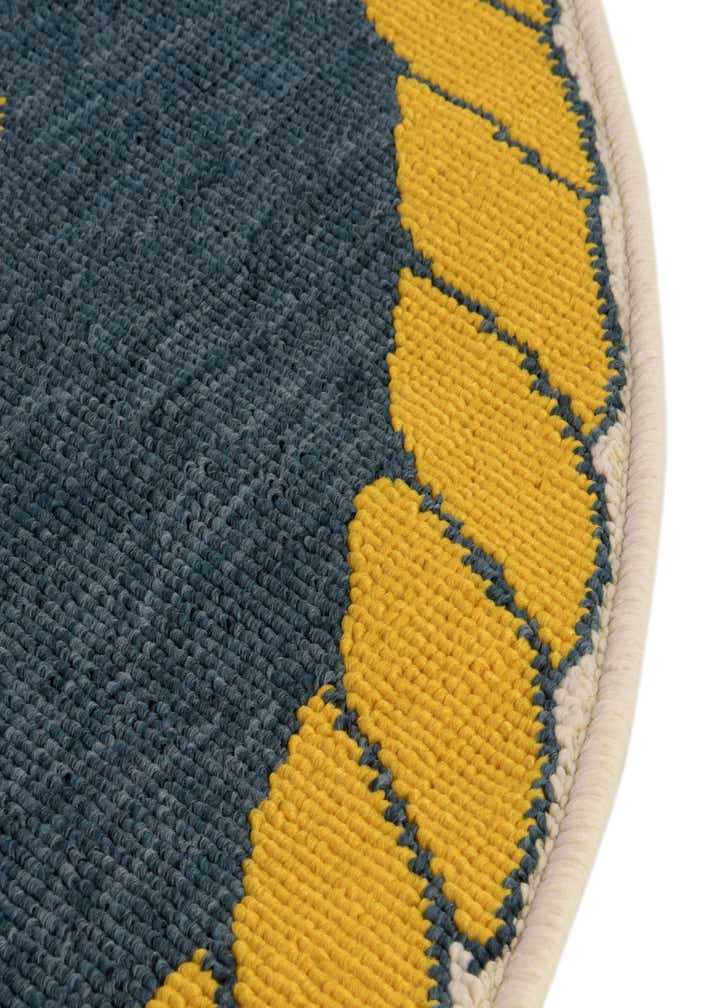 7' x 7' Easy-Clean Coastal Indoor / Outdoor Round Rug