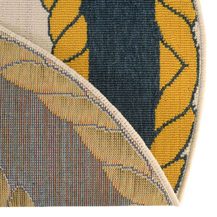7' x 7' Easy-Clean Coastal Indoor / Outdoor Round Rug