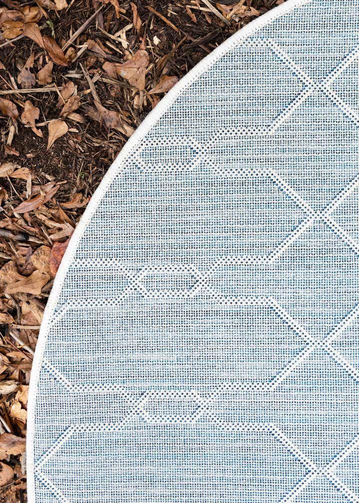 4' x 4' Easy-Clean Lattice Indoor / Outdoor Round Rug