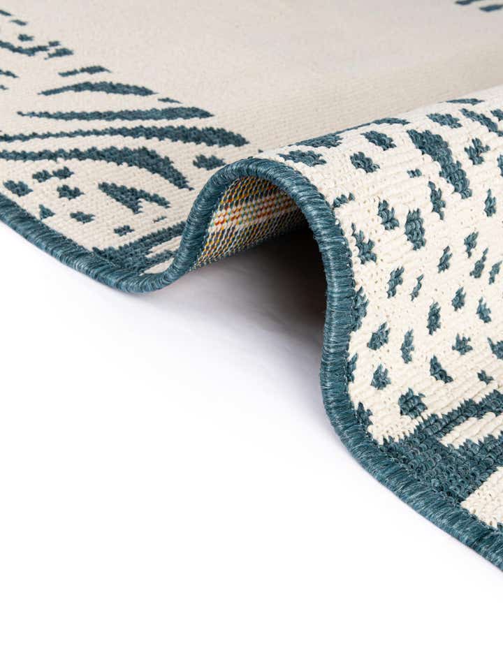 4' x 4' Easy-Clean Safari Indoor / Outdoor Round Rug