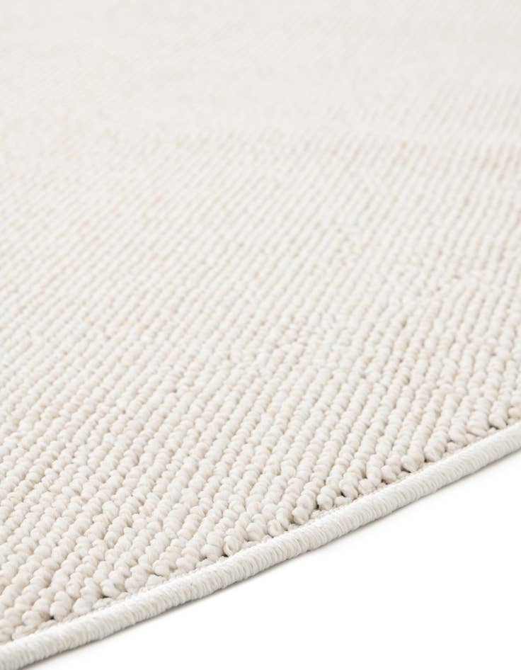 Detail image of 5' 3 x 5' 3 Easy-Clean Solid Indoor / Outdoor Round Rug