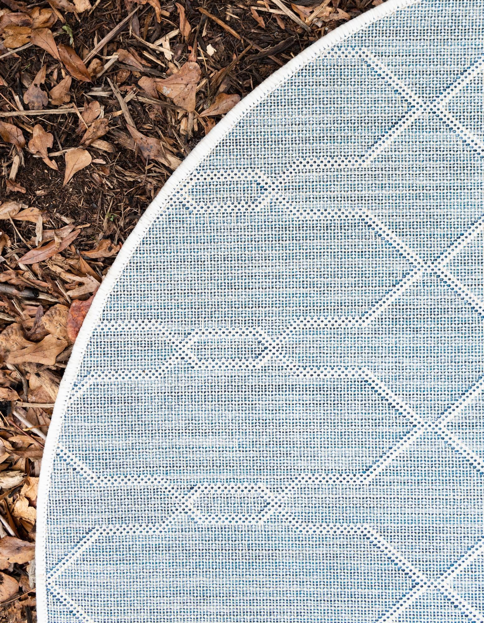 4' x 4' Easy-Clean Trellis Indoor / Outdoor Round Rug