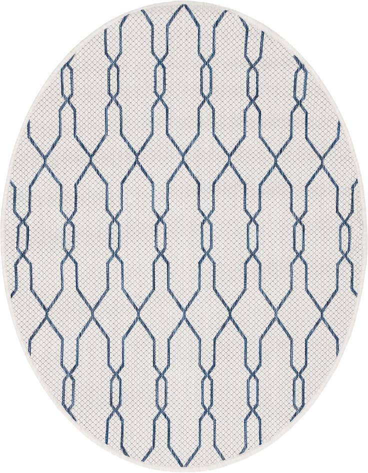 Detail image of 4' x 4' Easy-Clean Trellis Indoor / Outdoor Round Rug