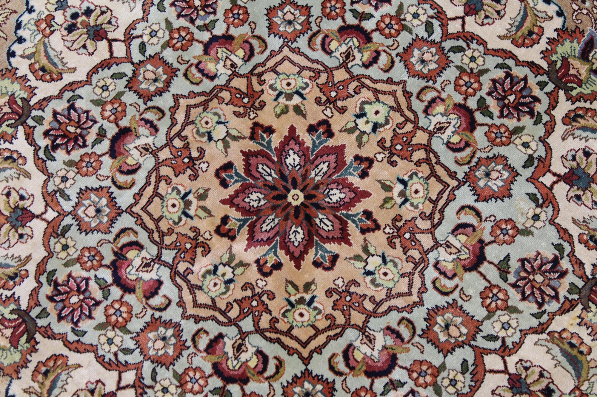 8' 2 x 8' 2 Hand Knotted Qom Persian Round Rug