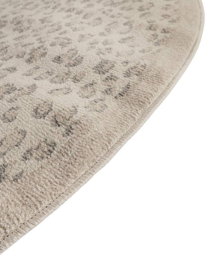 Detail image of 5' x 5' Safari Round Rug